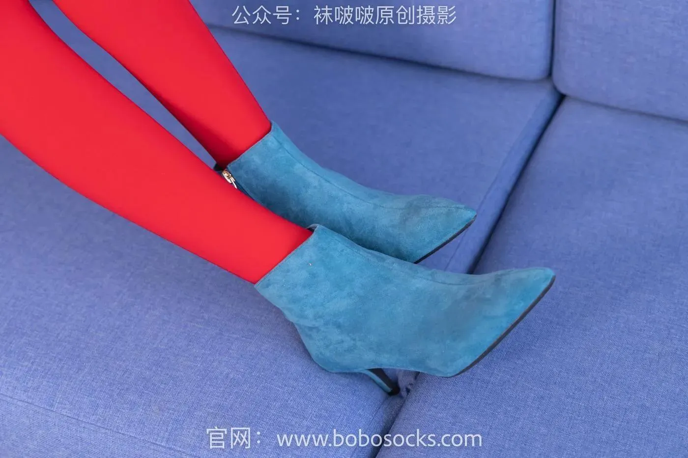 [BoBoSocks袜啵啵]NO.132 小甜豆-aj1板鞋、蓝色短靴、厚黑丝、厚红丝 [145P]插图5